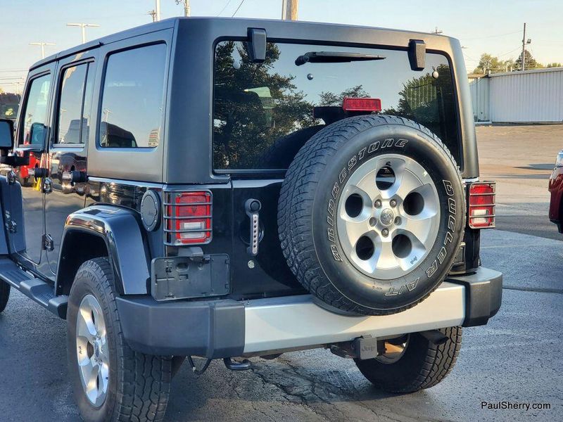 2015 Jeep Wrangler Sahara photo 5