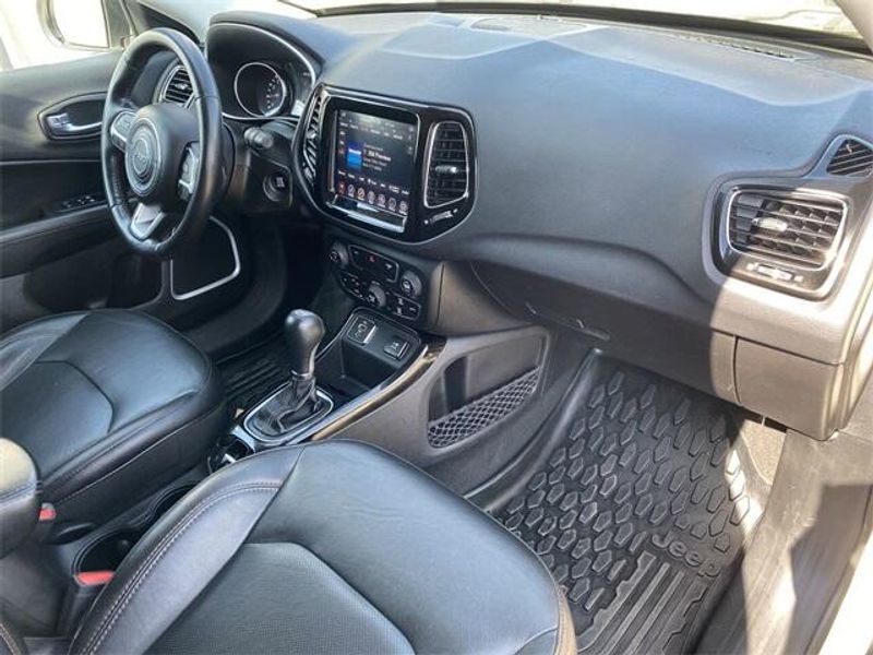 2019 Jeep Compass LimitedImage 13