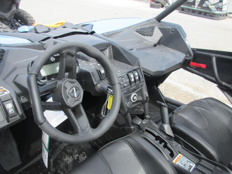 NEW 2026 CAN-AM MAVERICK X3 RS TURBO Image 15