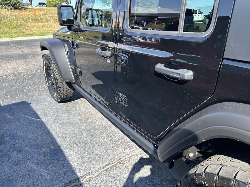 2021 Jeep Wrangler Unlimited WillysImage 14