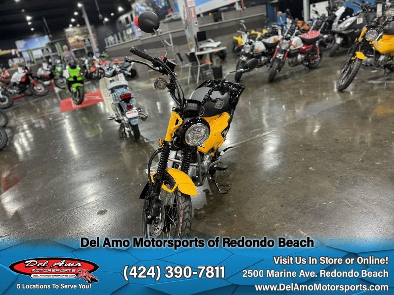 New 2024 Honda TRAIL125 Image 9