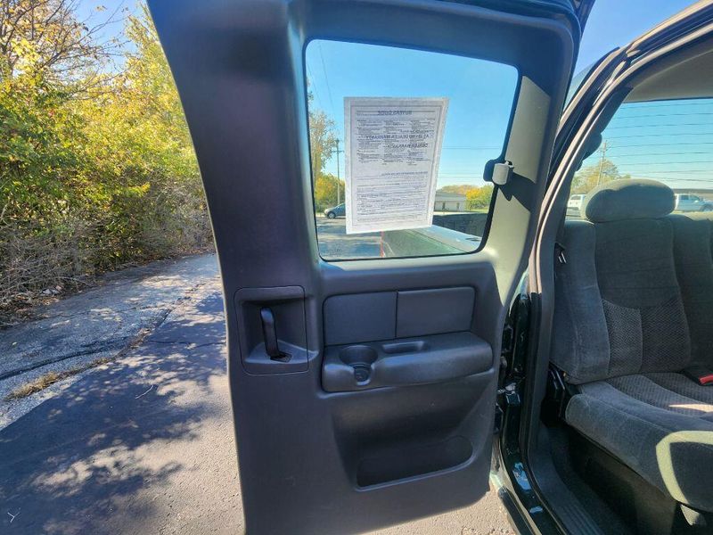 2003 Chevrolet Silverado 1500 LS Z71Image 30