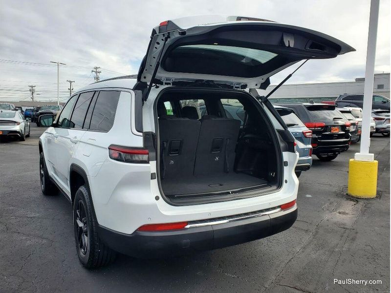 Used 2025 Jeep Grand Cherokee L Laredo X