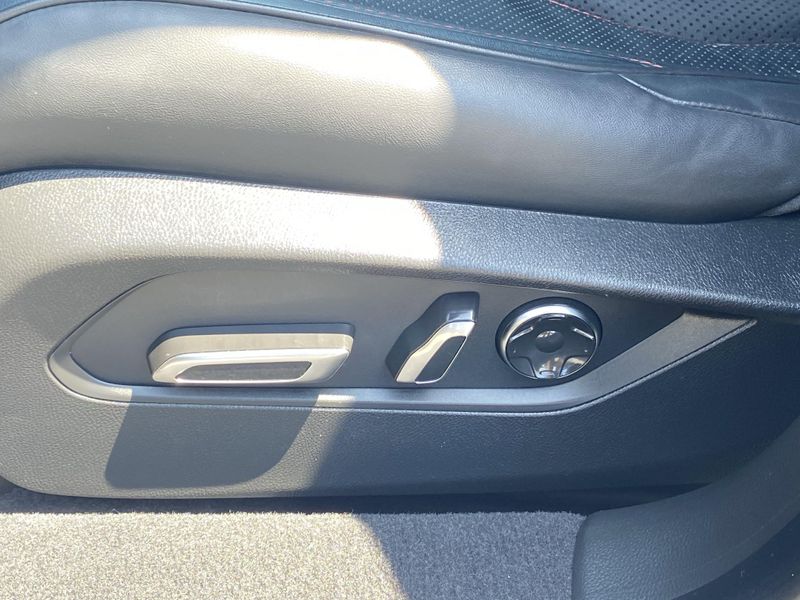 Used 2022 Acura TLX A-Spec PackageImage 16