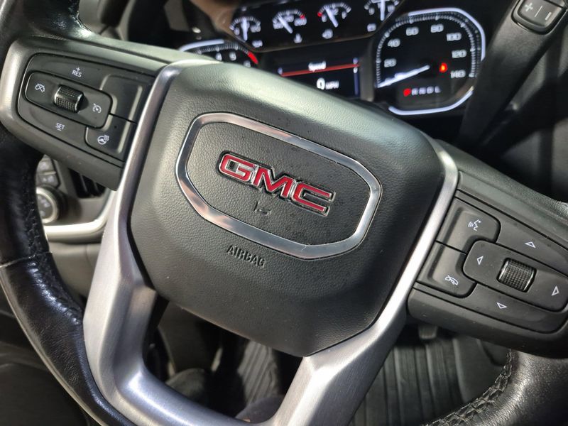 Used 2021 GMC Sierra 1500 ElevationImage 24