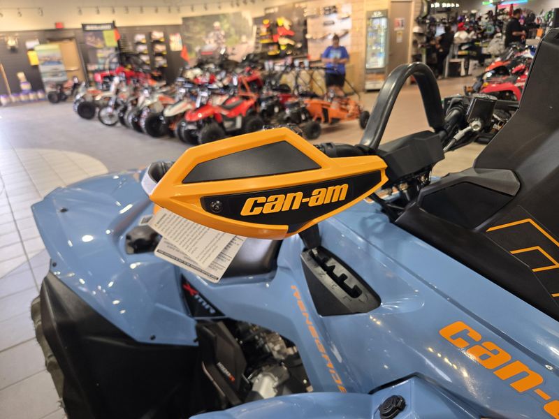 NEW 2026 CAN-AM RENEGADE X MR 1000R Image 11