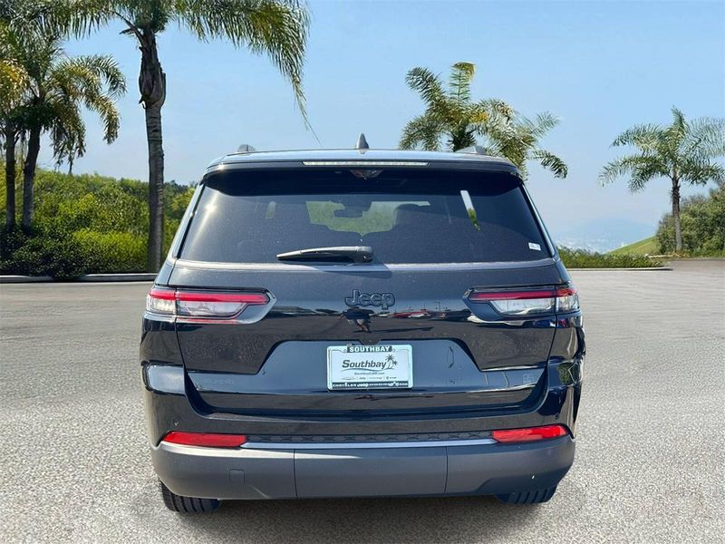 New 2026 Jeep Grand Cherokee L 85th Anniversary Edition 4x4
