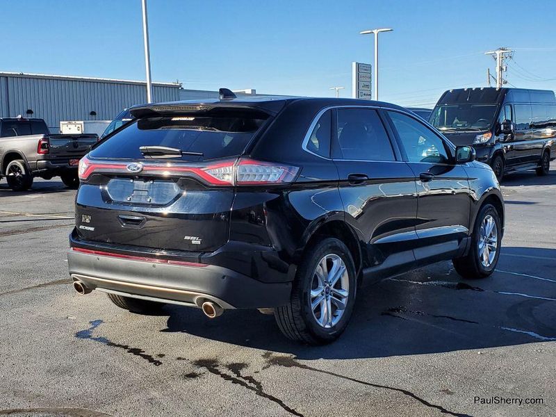 2017 Ford Edge SELImage 11