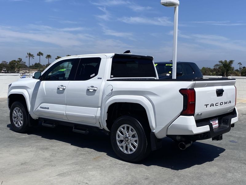 2025 Toyota Tacoma SR5Image 6