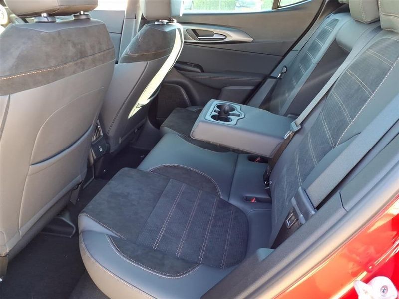 New 2025 Alfa Romeo Tonale Intensa AwdImage 11