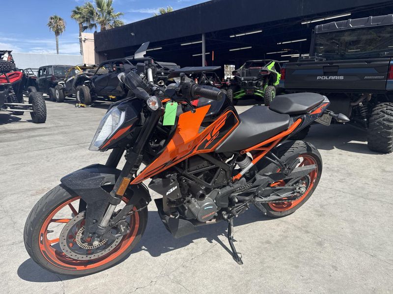 Used 2023 KTM 200 DUKE Image 12
