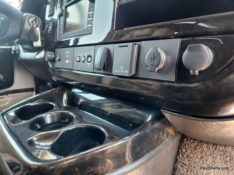 2018 GMC Savana 2500 Image 37