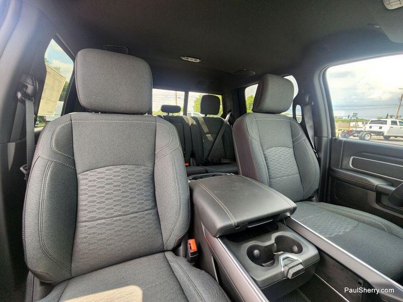 New 2025 RAM 3500 Big Horn Crew Cab 4x4 8