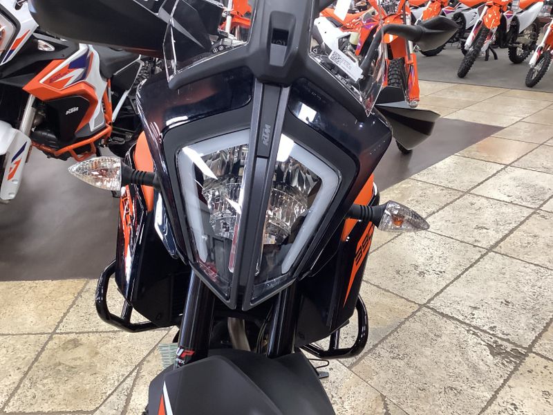 2024 KTM 390 ADVENTURE SPOKE W ORANGEImage 16