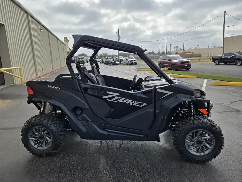 2025 CFMOTO ZFORCE 950 TRAIL NEBULA BLACK Image 4