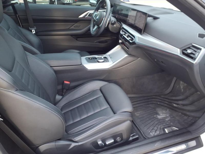 Used 2024 BMW 4 Series M440i xDriveImage 13