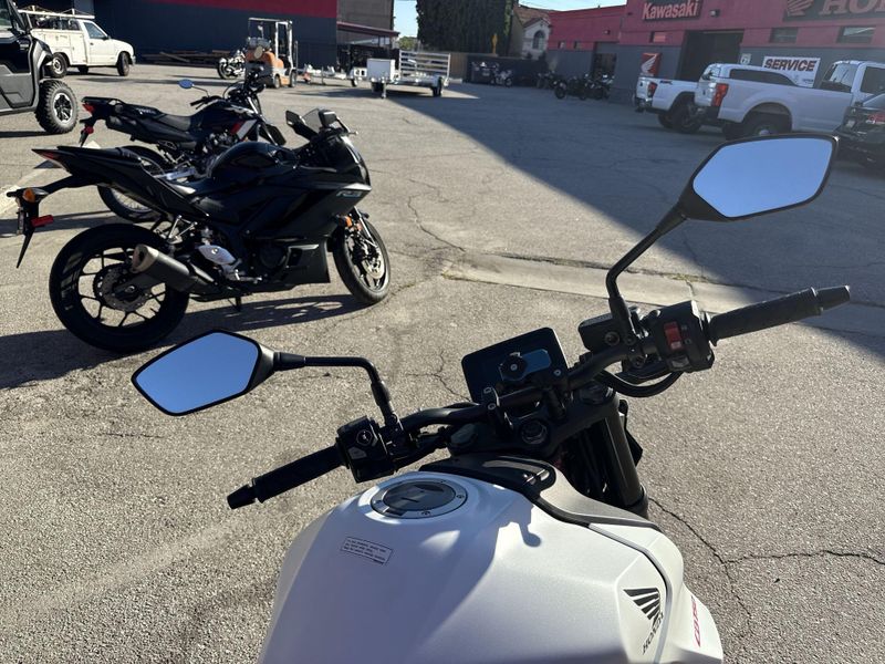 Used 2025 Honda CB750 HORNET Image 11