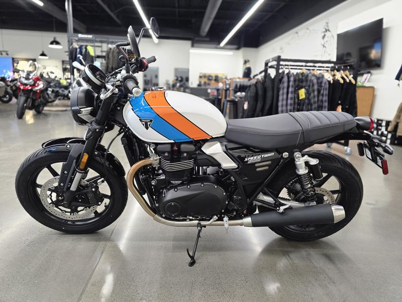 New 2025 Triumph SPEED TWIN 900 