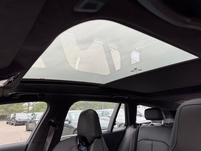 New 2026 BMW M5 BaseImage 20