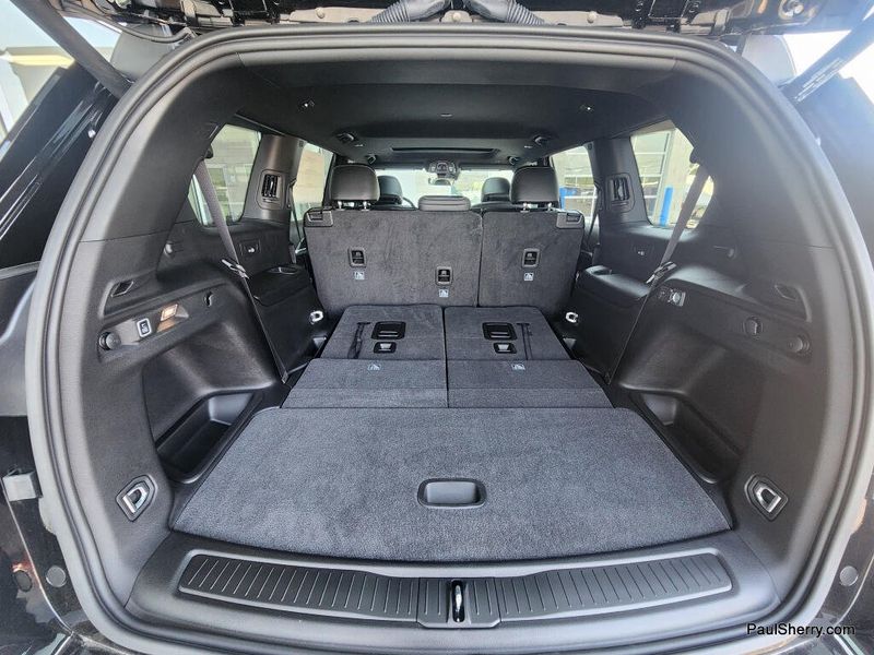 New 2026 Jeep Grand Cherokee L Laredo Altitude 4x4
