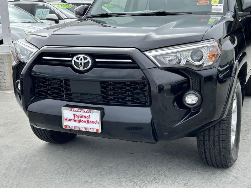 2023 Toyota 4Runner SR5Image 9