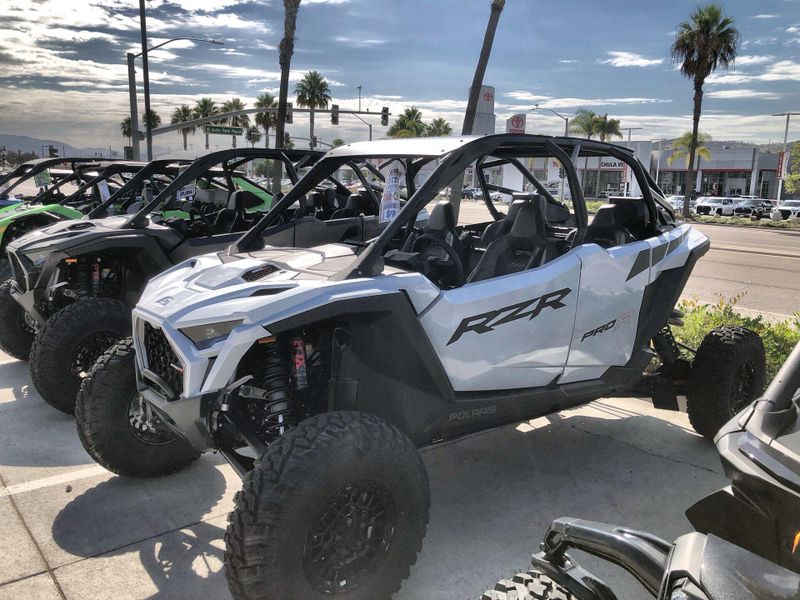 New 2026 Polaris RZR PRO R 4 ULTIMATE Image 13