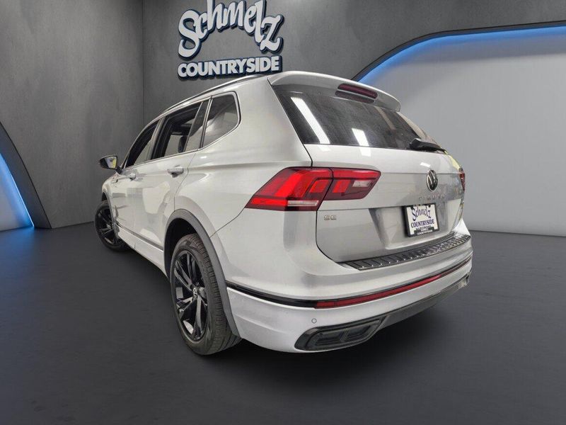 Used 2023 Volkswagen Tiguan AWD SE R-Line Black w/SunroofImage 12