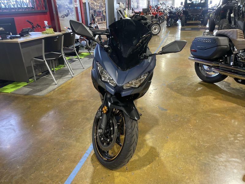 Used 2023 Kawasaki NINJA 400 Image 3