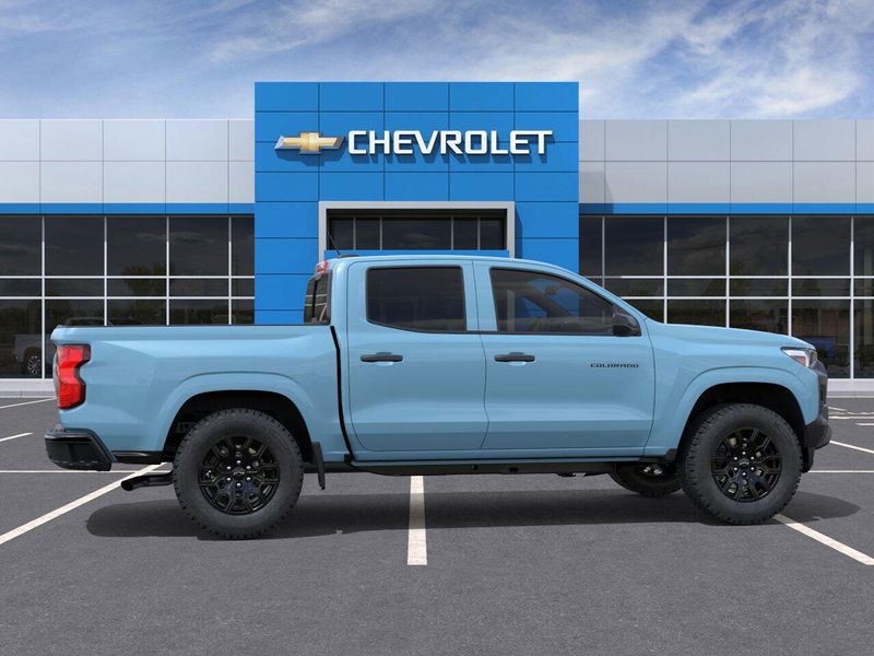 New 2025 Chevrolet Colorado 2WD Work TruckImage 5