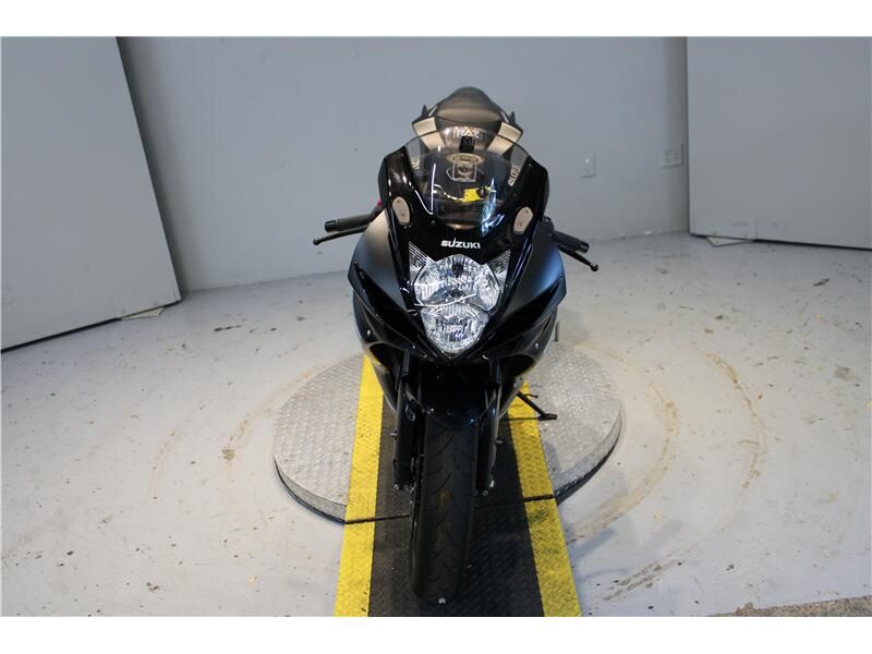 Used 2024 Suzuki GSX-R600 Image 3
