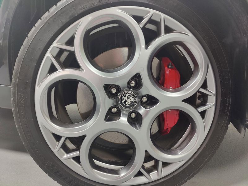 2024 Alfa Romeo Tonale Veloce Premium eAWD w/Sunroof/ActivImage 9