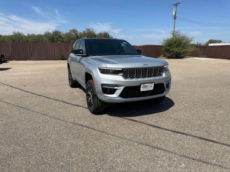 2023 Jeep Grand Cherokee Summit Reserve 4xeImage 2