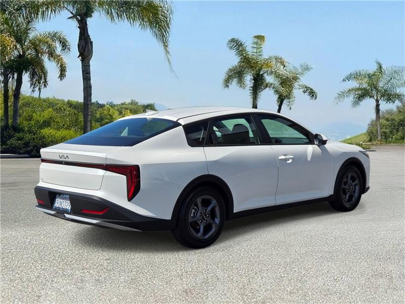 Used 2025 Kia K4 LXS FWD