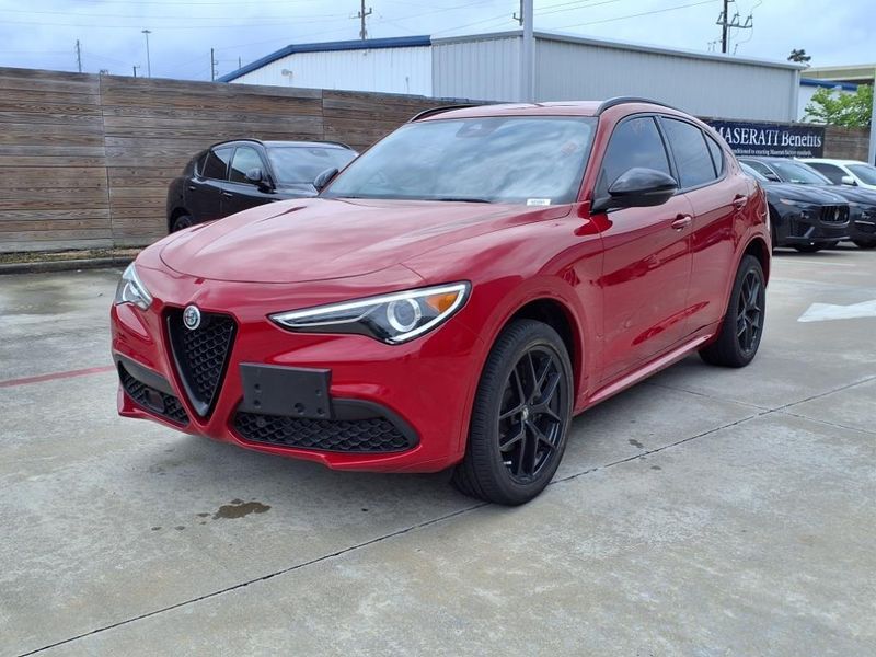 2021 Alfa Romeo Stelvio SprintImage 8