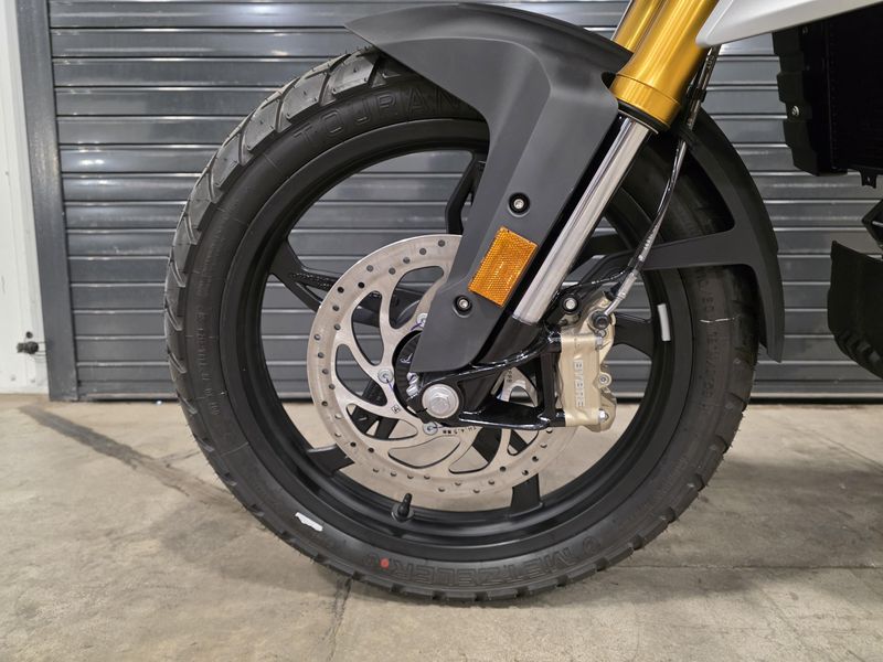 2025 BMW G 310 GS