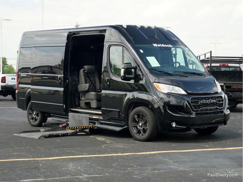 2023 RAM ProMaster 2500 Window Van High RoofImage 5