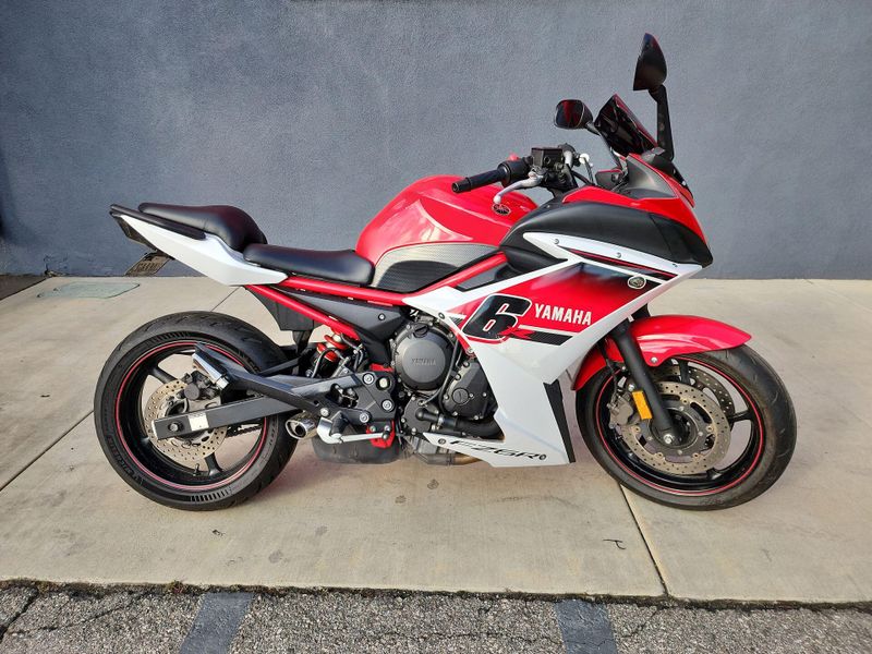 Used 2014 Yamaha FZ 6 R Image 11