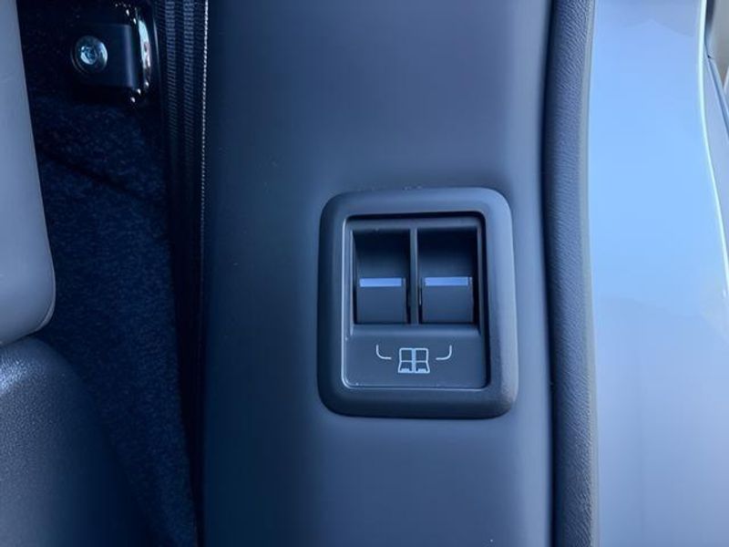 Used 2023 Land Rover Range Rover SE