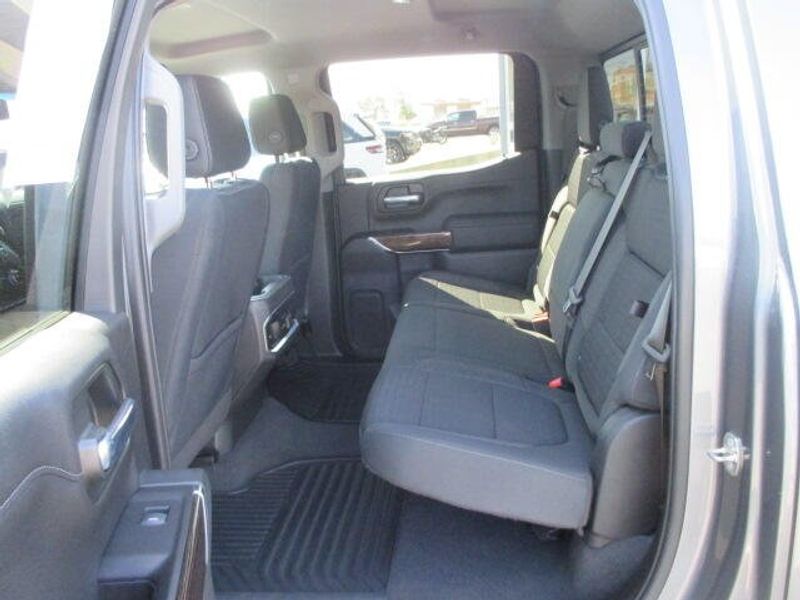 Used 2020 GMC Sierra 1500 ElevationImage 23