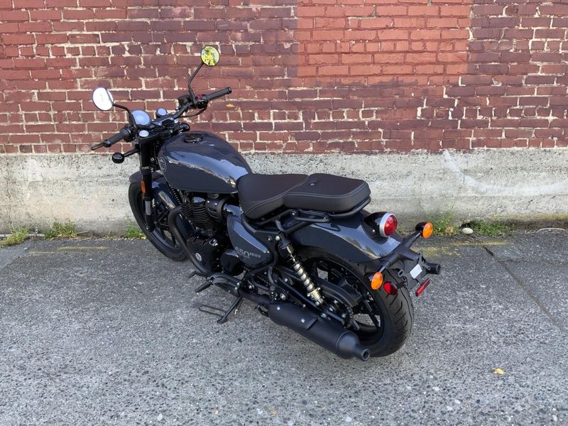 2024 Royal Enfield SHOTGUN 650 