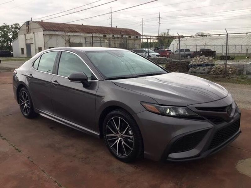 2024 Toyota Camry SEImage 7