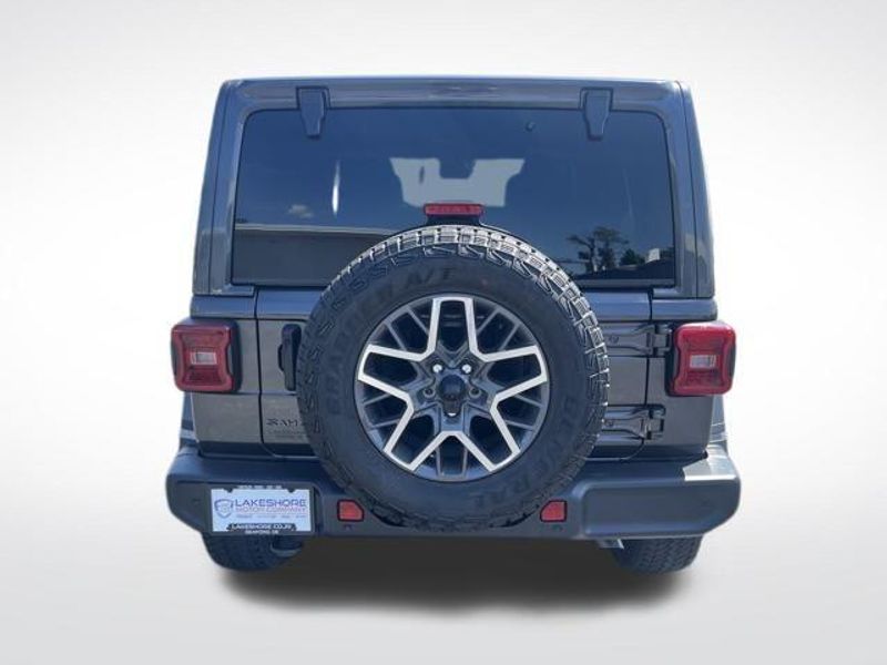 2025 Jeep Wrangler Sahara2025 Jeep Wrangler 4-door Sahara