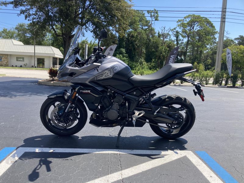 2025 Triumph Tiger Sport 800