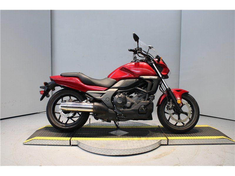 2014 Honda CTX in a Red exterior color. Greater Boston Motorsports 781-583-1799 pixelmotiondemo.com 