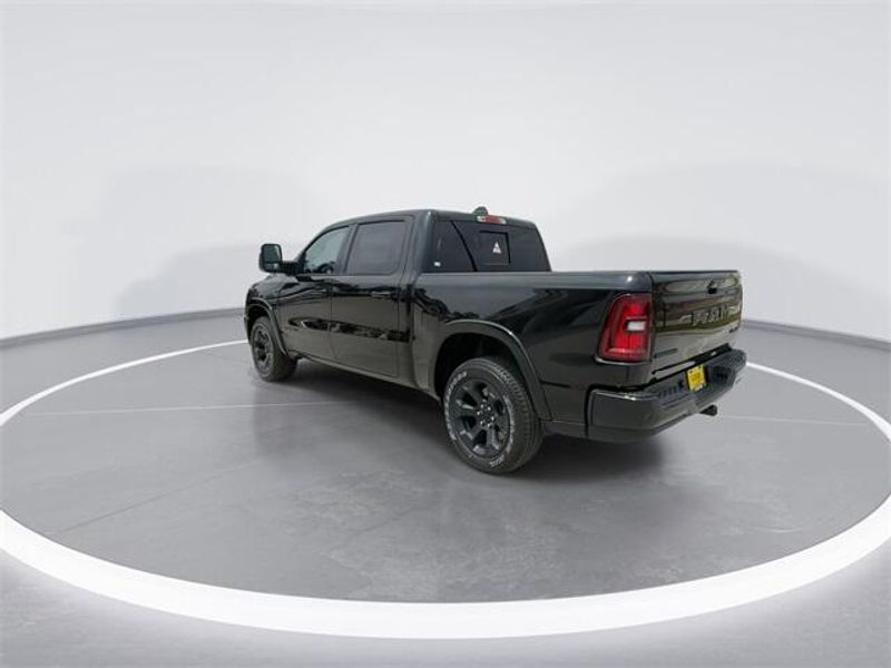 2025 RAM 1500 Big Horn Crew Cab 4x4 5