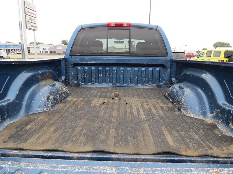Used 2005 Dodge Ram 2500 SLT 4dr Quad Cab 4WD SBImage 6