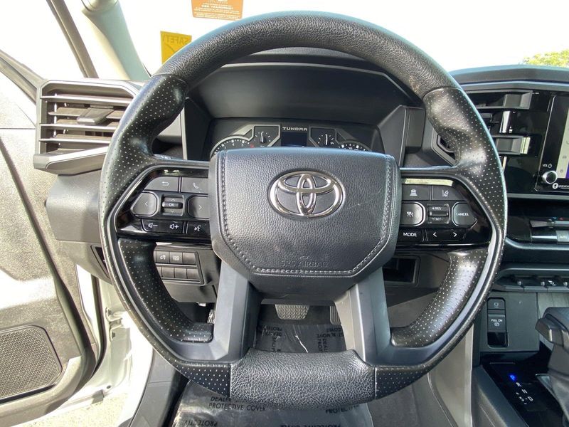 2023 Toyota Tundra SRImage 25