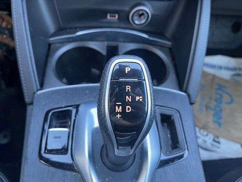 Used 2022 Alfa Romeo Stelvio Image 6