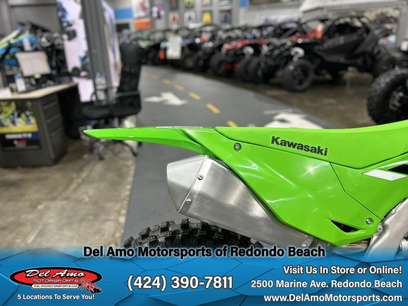 New 2025 Kawasaki KX 450 Image 18