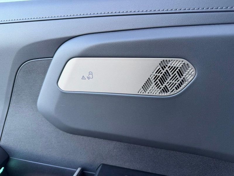 New 2027 Kia Telluride Hybrid SXImage 18